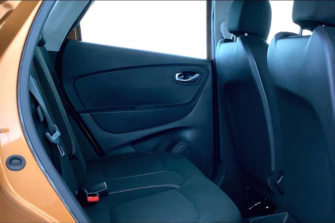 Renault Captur PE | National Day Celebration | Guaranteed Warranty | 0 Down Payment