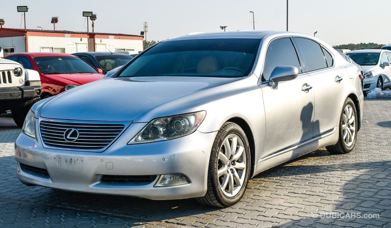 Lexus LS460