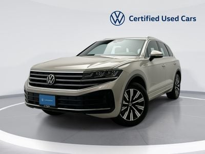 فولكس واجن طوارق ELEGANCE طوارق إليجانس 3 لتر | سيارة تجريبية سابقة | باقة تيرانو 19 بوصة | سيارة دفع رباعي فاخرة بنظام 4MOTIO