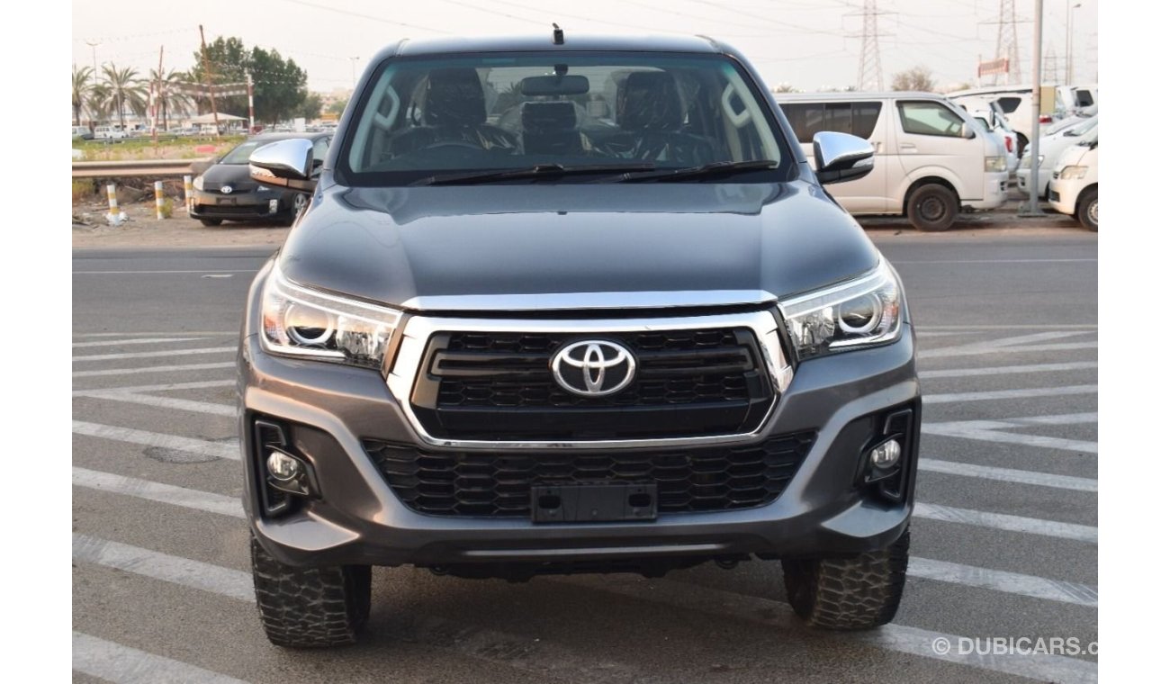 Toyota Hilux SR