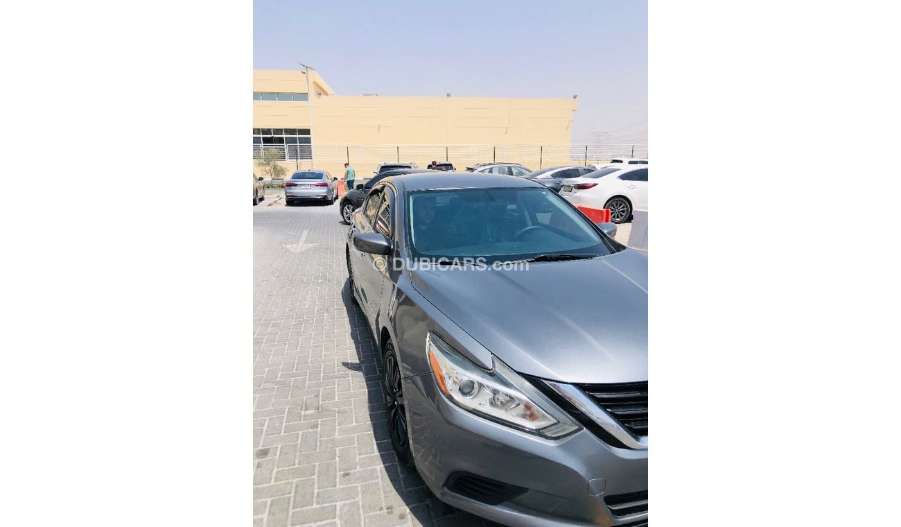 نيسان ألتيما Iconic