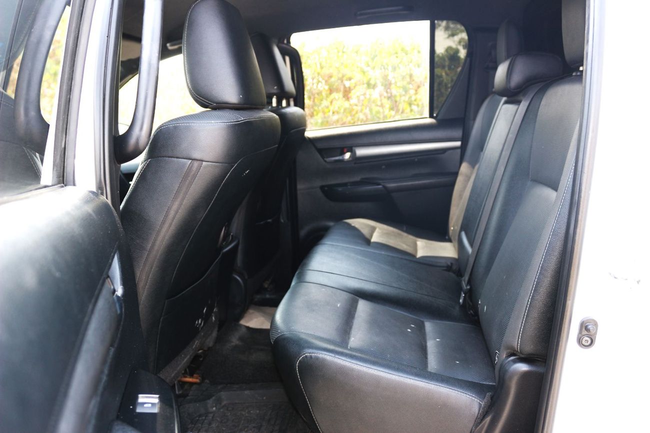 تويوتا هيلوكس ADV 2.8L