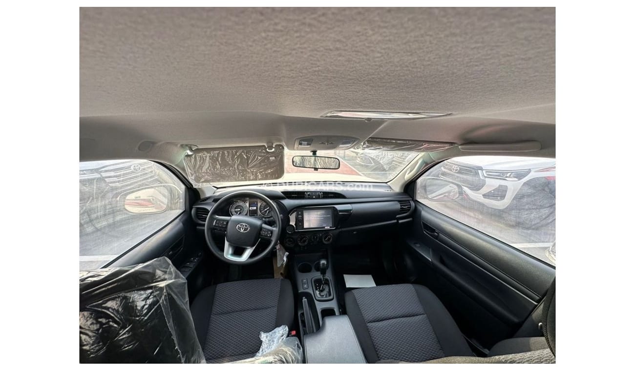 Toyota Hilux TOYOTA HILUX 2.4 AT DIFFLOCK WHITE 2023 * EXPORT ONLY *