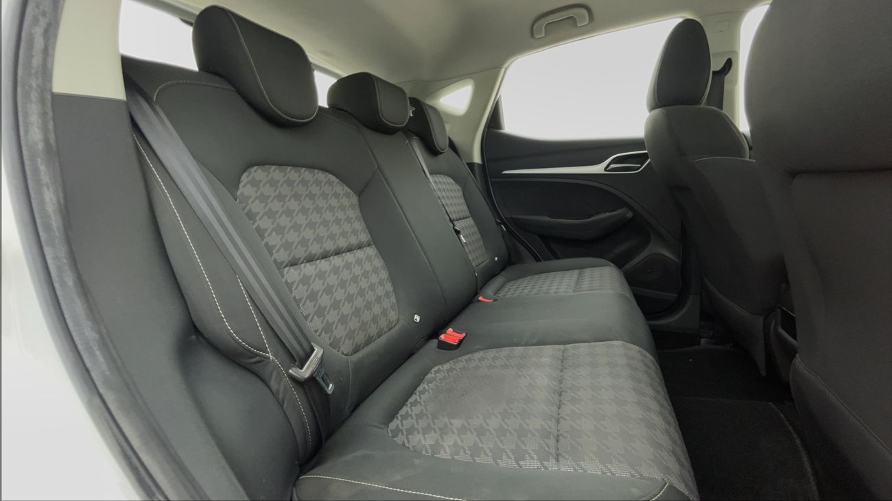 أم جي ZS STD 1.5 | بدون دفعة مقدمة | اختبار القيادة في المنزل