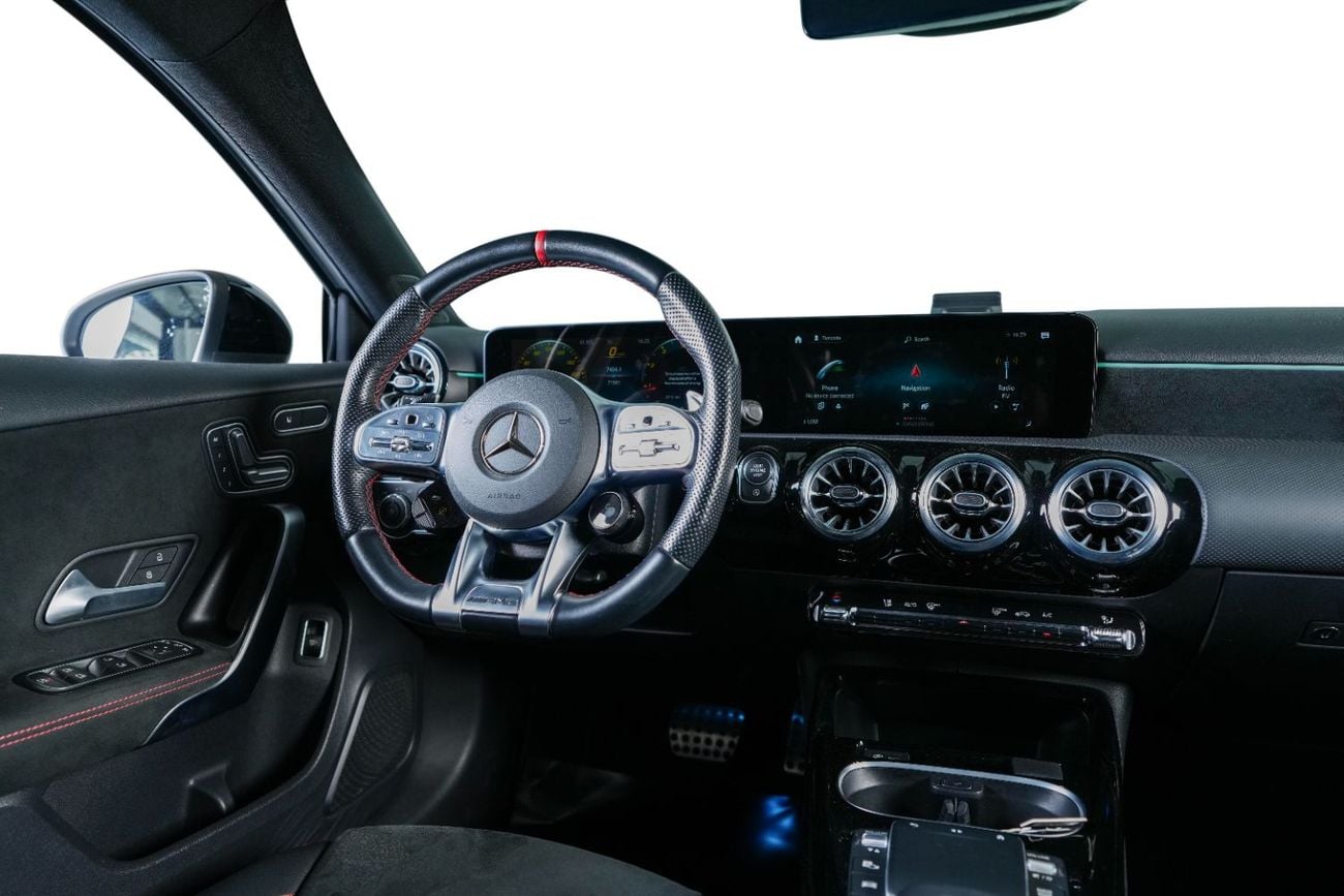 مرسيدس بنز A 35 AMG 4MATIC PREMIUM 4MATIC