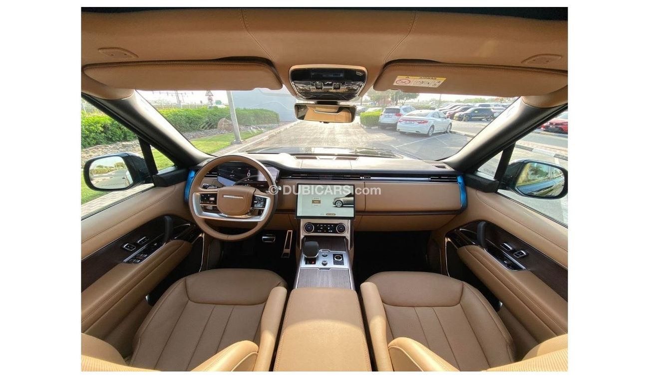 لاند روفر رينج روفر GCC SPEC UNDER WARRANTY AND SERVICE