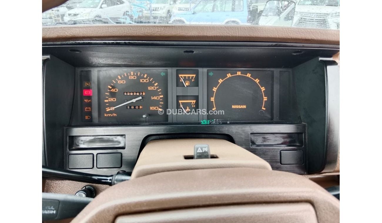 Nissan Pickup NISSAN DATSUN PICK UP RIGHT HAND DRIVE (PM1548)