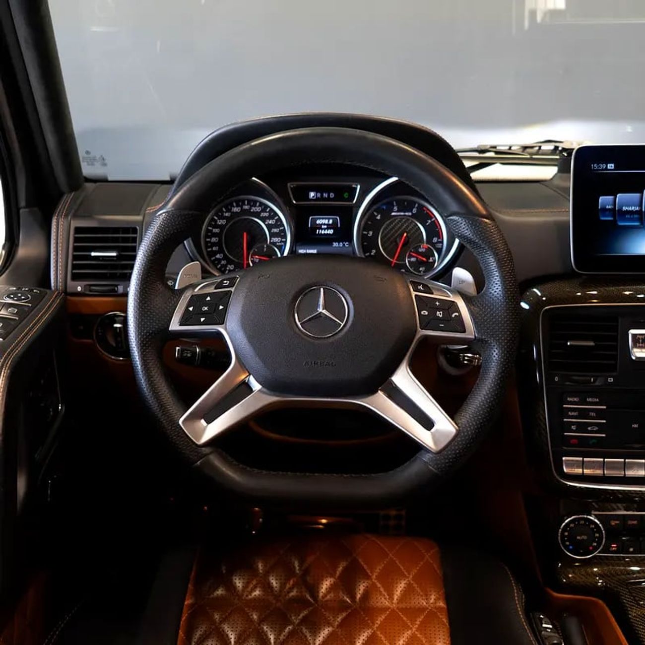 Mercedes-Benz G 63 AMG Std 5.5L AED 5,715 pm • 0% Downpayment • Mercedes G63 AMG • 1 Year Warranty