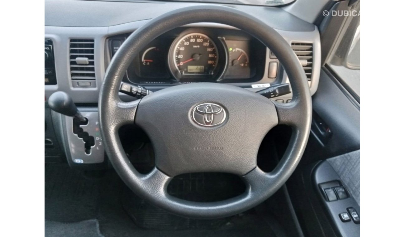 Toyota Hiace TOYOTA HIACE RIGHT HAND DRIVE (PM1148)