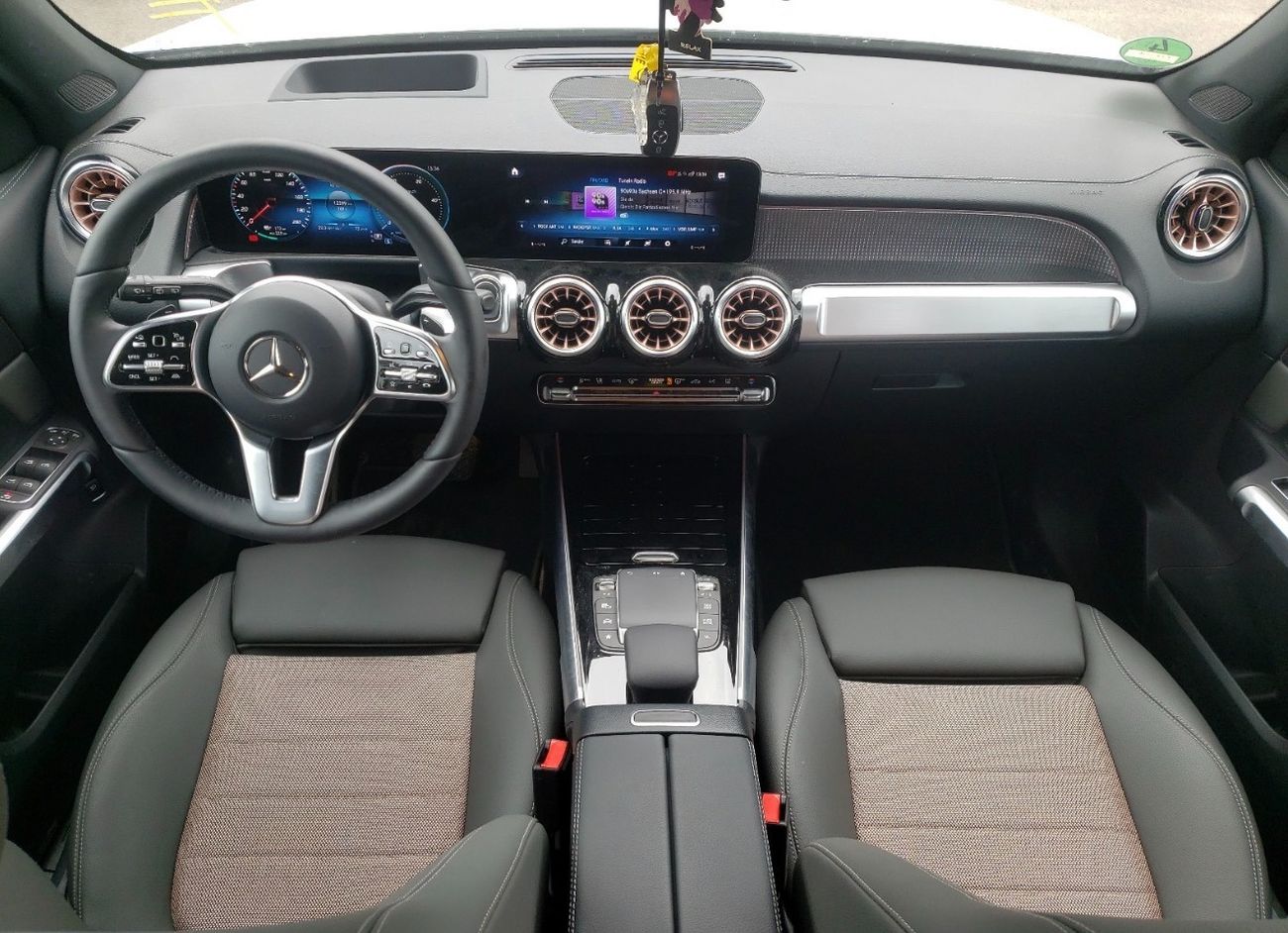 مرسيدس بنز EQB 250 250 Plus