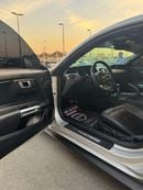 Ford Mustang GT Premium 5.0L V8