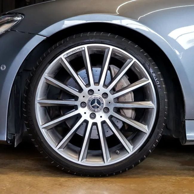 Mercedes-Benz E-Class Mercedes Benz E200 AED 2,299 pm • 0% Downpayment • Mercedes E 200 Premium, миниатюра 21