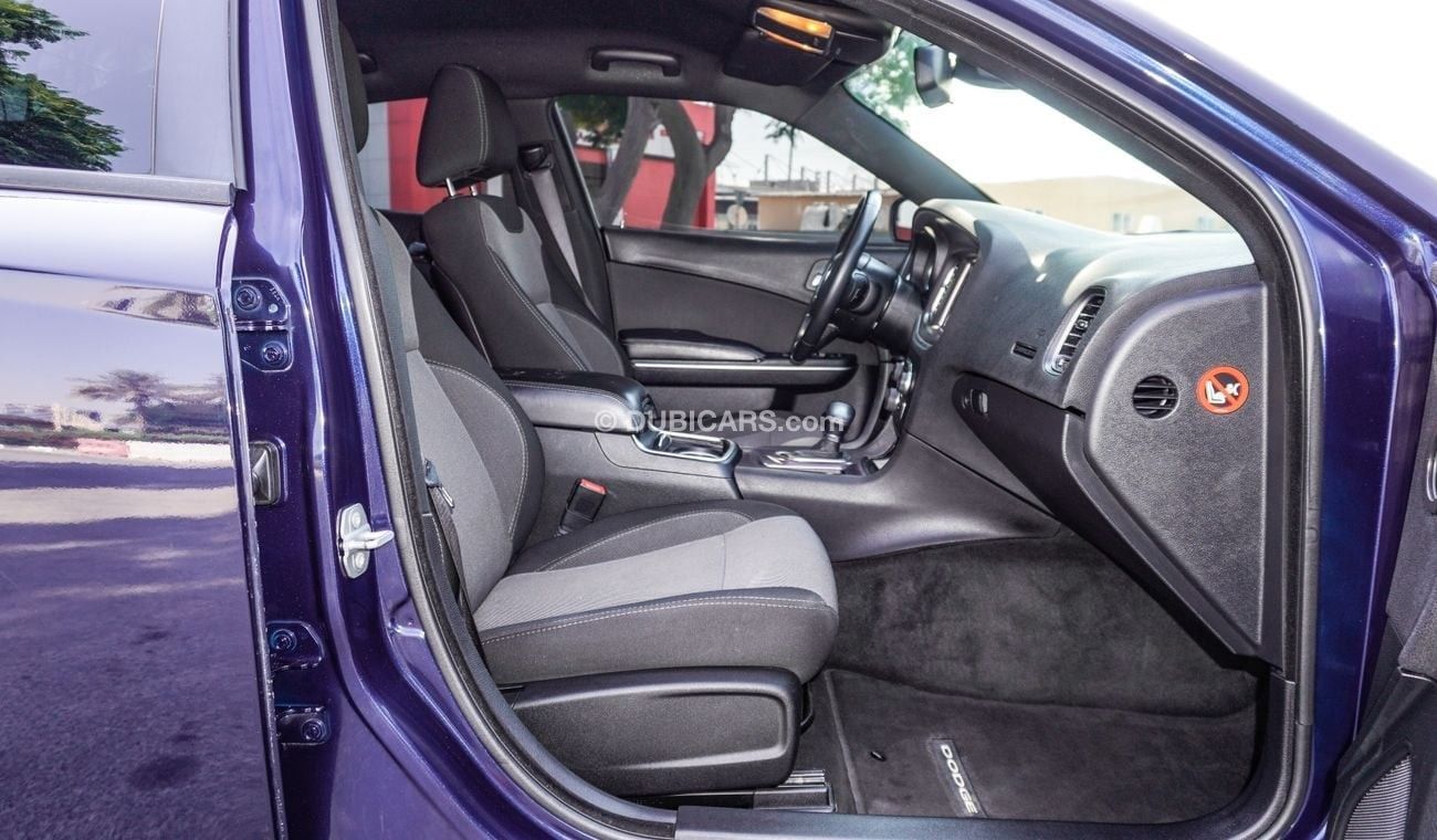 Dodge Charger 2016 V6 GCC SPECS FULL SERVICE HISTORY