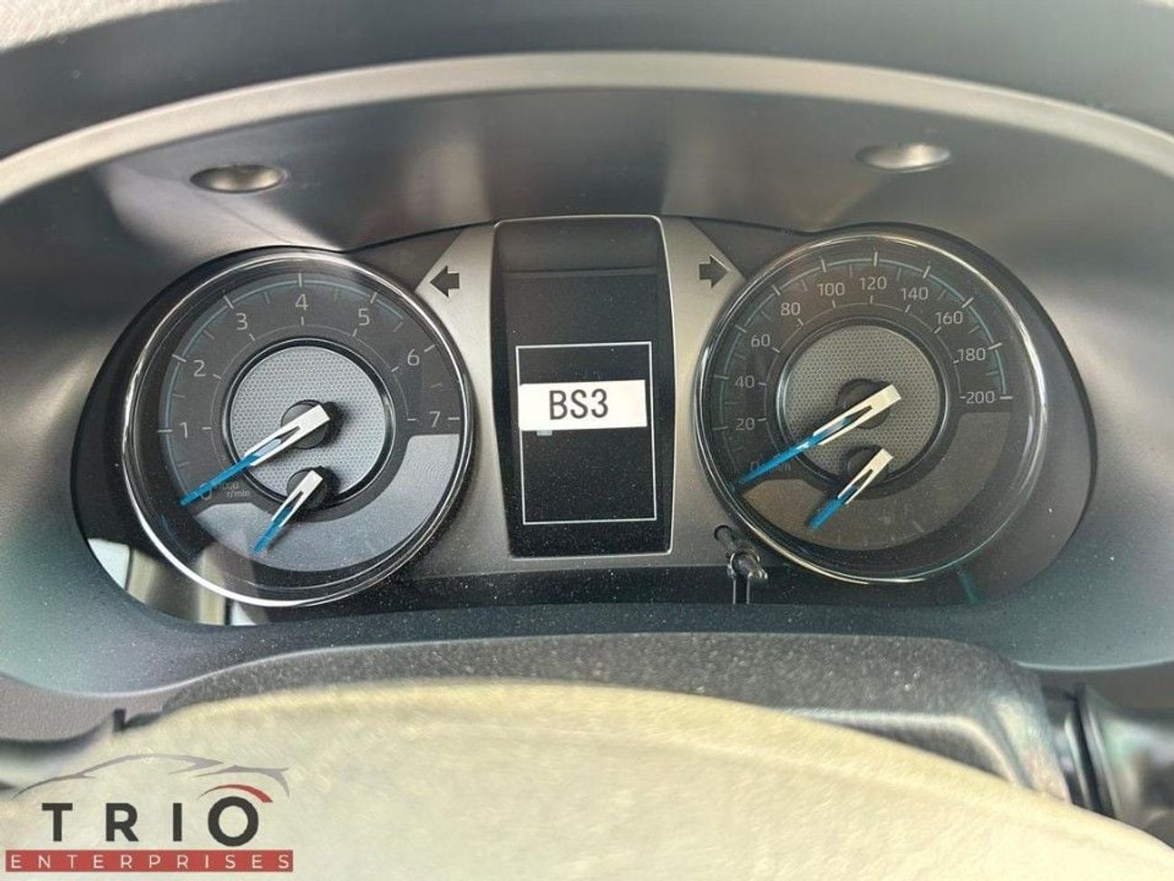 Toyota Hilux TOYOTA HILUX ADVENTURE - 4.0L - PETROL - AT - 2025MY ( OMAN SPEC )