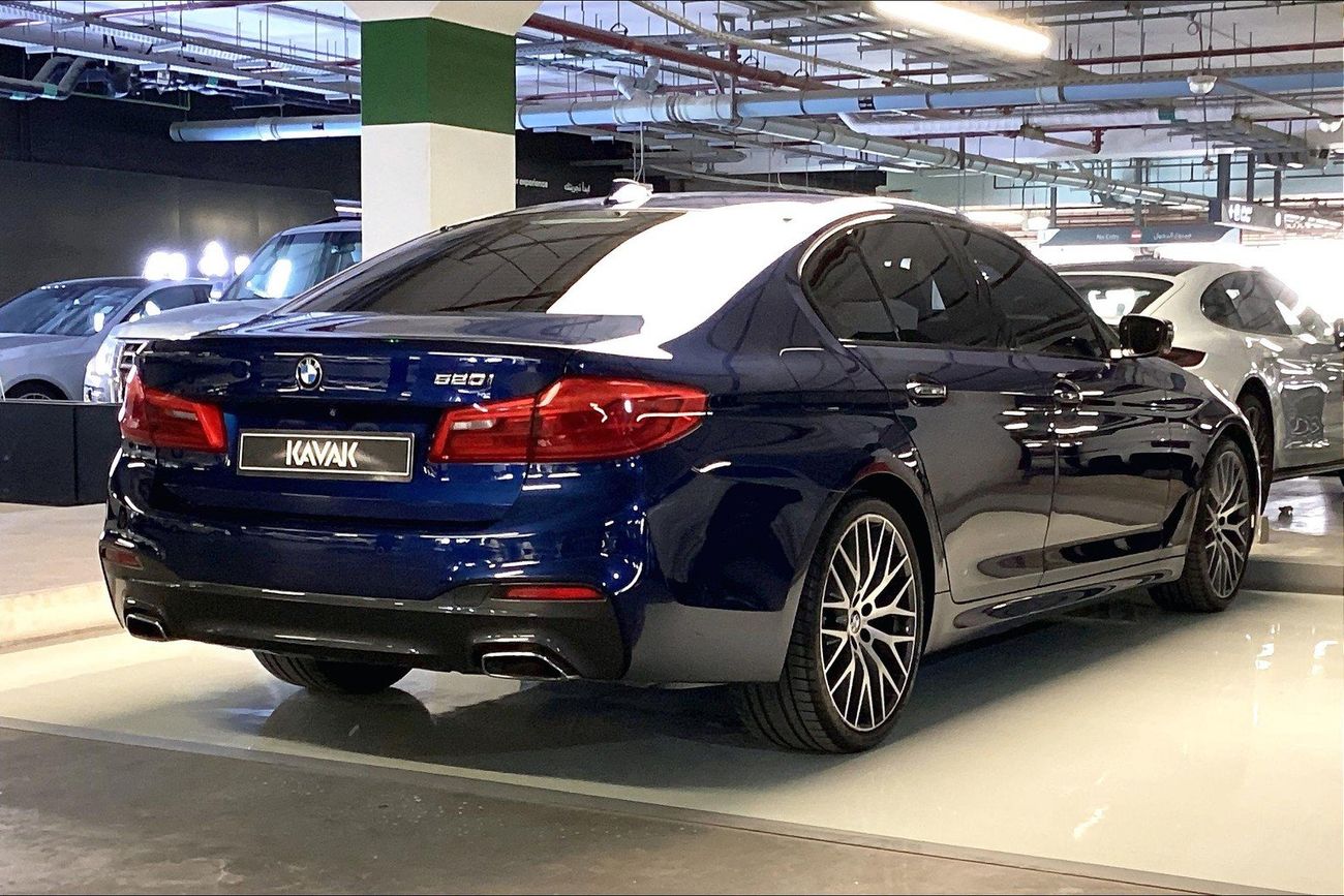 بي أم دبليو 520i M Sport | شامل الضمان | 0 ﺪﻔﻋﺓ ﺃﻮﻟﻯ