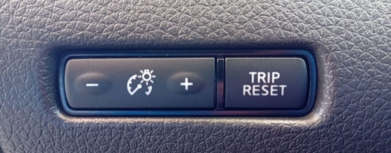 Nissan XTrail SL 2.5L (169 HP) Nissan X-Trail, a GCC car in excellent condition, accident-free, model 2021 with a