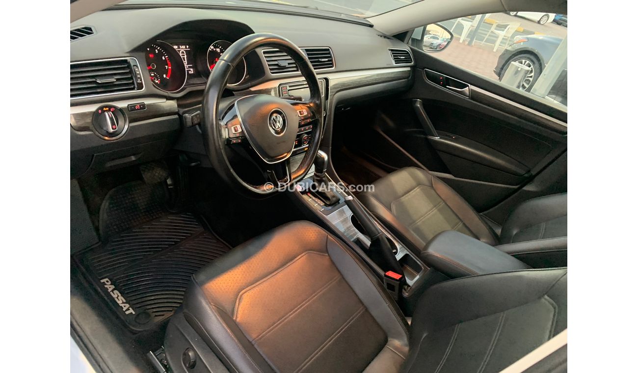Volkswagen Passat Volkswagen Passat_2018_Excellent_Condition _Full option