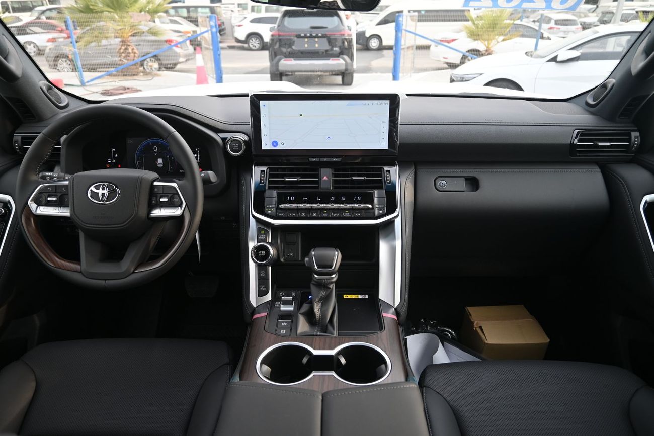 Toyota Land Cruiser GXR 3.5L TwinTurbo V6, Model 2026