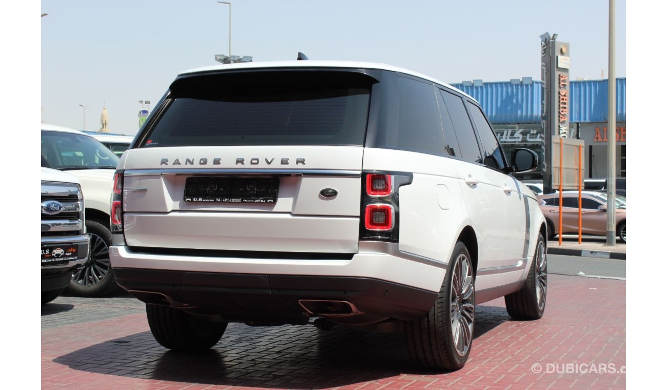Land Rover Range Rover Vogue SE Supercharged SUPERCHARGED 2019 GCC LOW MILEAGE WITH AL TAYER WARRANTY SERVICE CONTRACT IN M