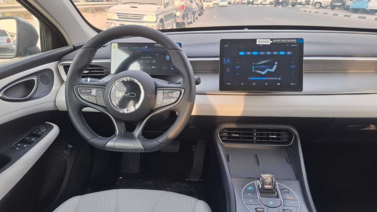بي واي دي سيل 05 DM-i 2025 BYD SEAL 05 DMI  (Export Price 50000 Aed)