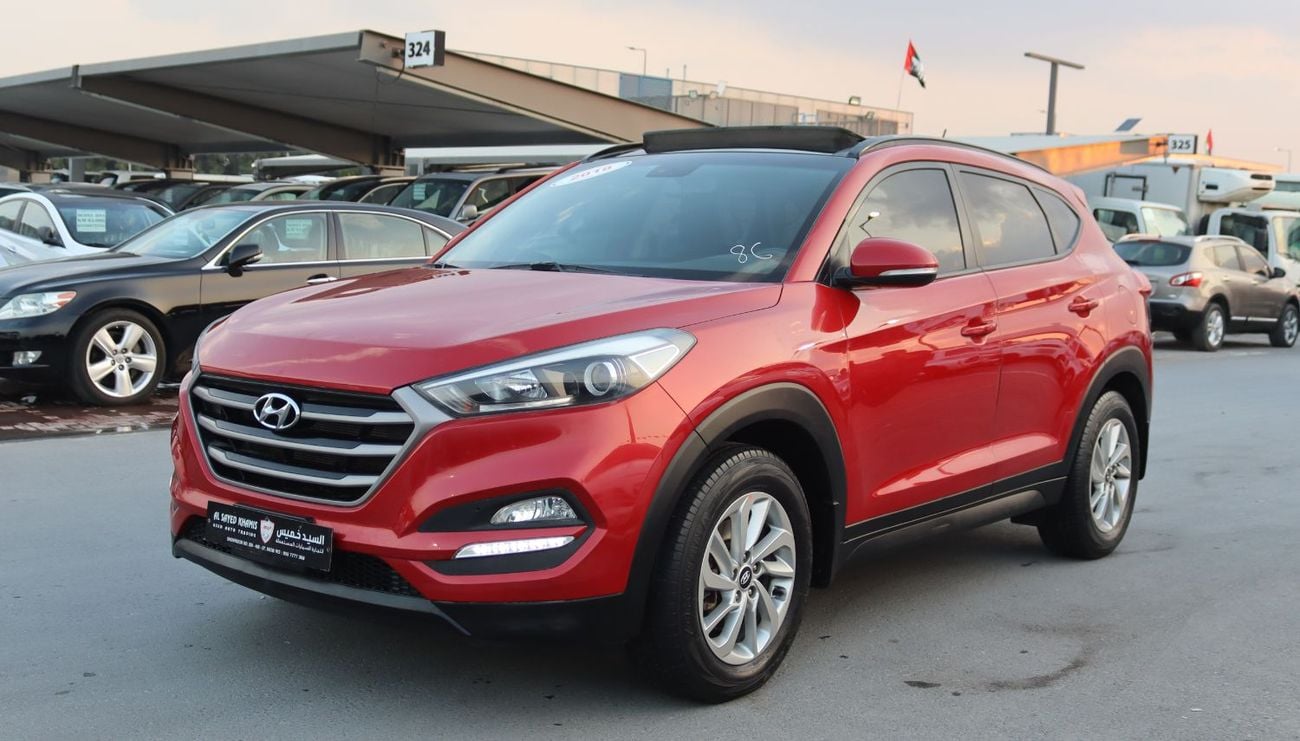 هيونداي توسون هيونداى توسان - 2018 - خليجى سقف بانورامى - بدون حوادث -  بمحرك 2.0 سى سى - ممشى قليل - بحاله ممتازه