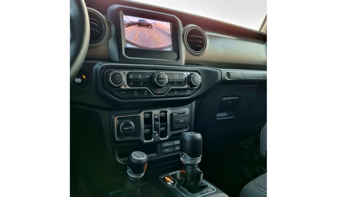 جيب رانجلر JEEP WRANGLER 2023 CLEAN TITLE (2400km only)