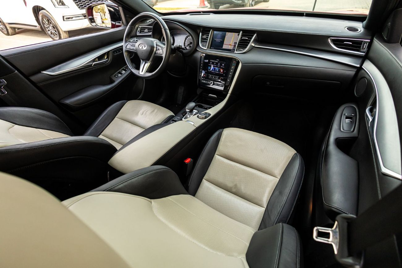 Infiniti QX55 2.0T Essential (AWD)