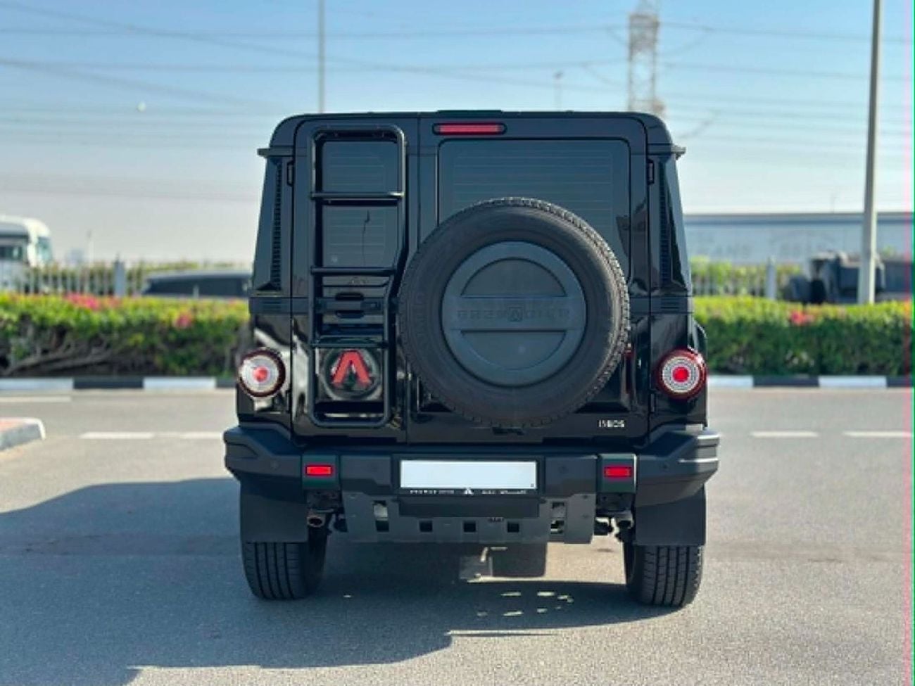 إينيوس غرينادير INEOS Grenadier 2023 GCC Specs