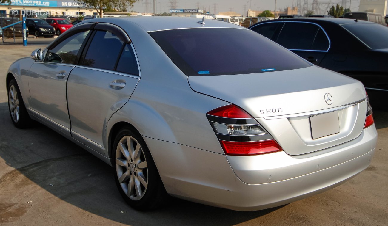 Mercedes-Benz S 500