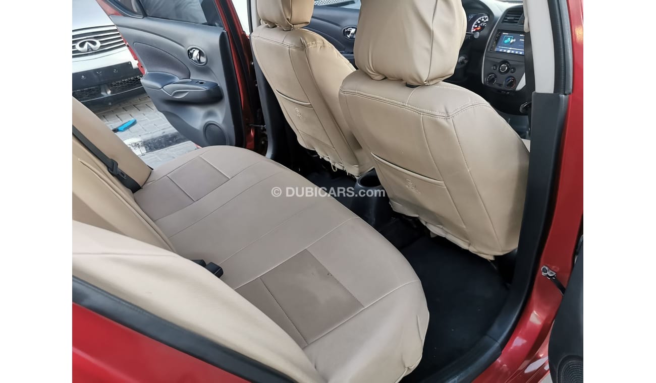 Nissan Versa