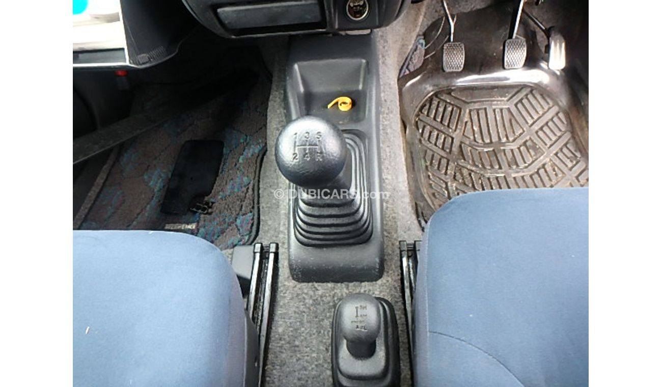 سوزوكي جيمني 2003