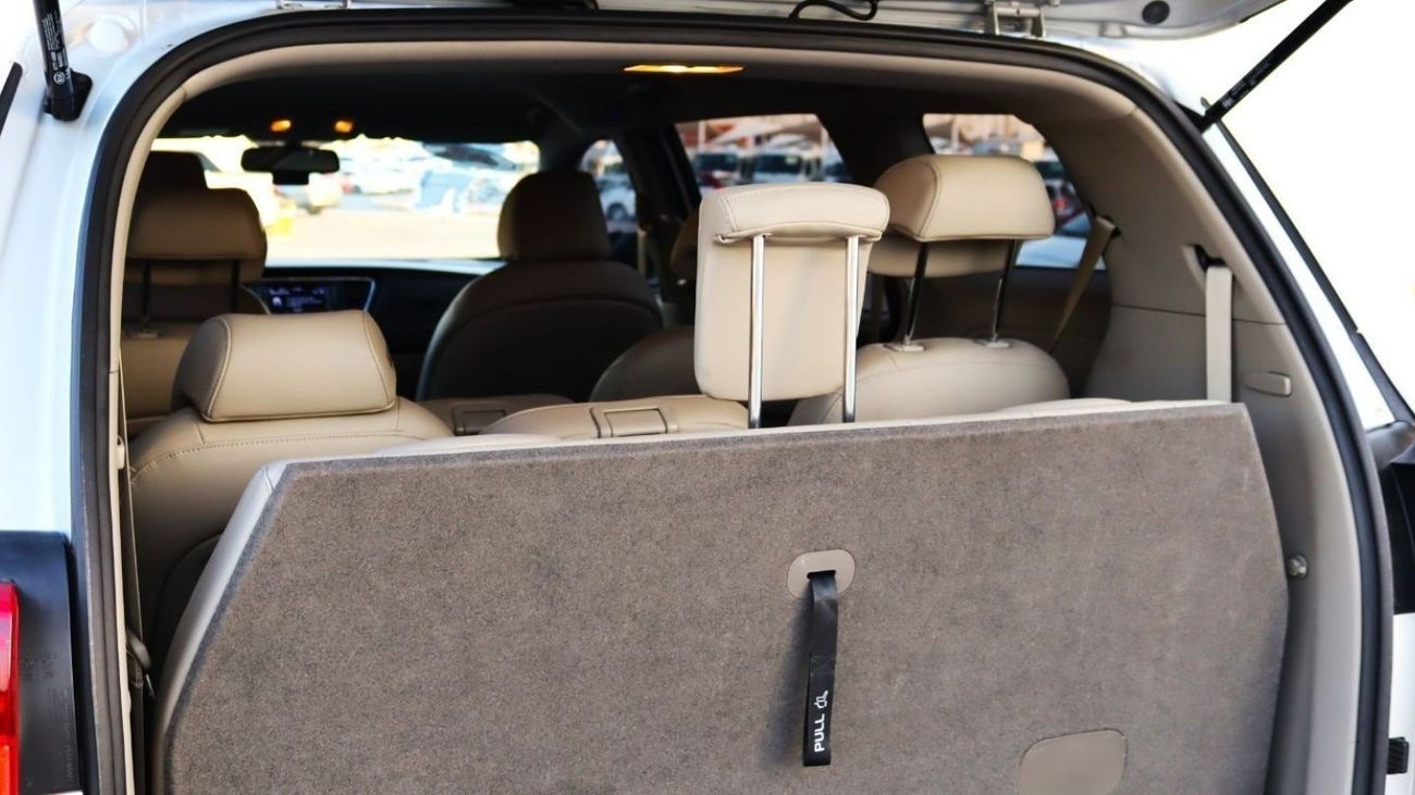 Kia Carnival Kia Carnival EX (YP) model 2019, 5 dirhams. MPV, 3.3 litres, 6 cylinder diesel, automatic, front whe