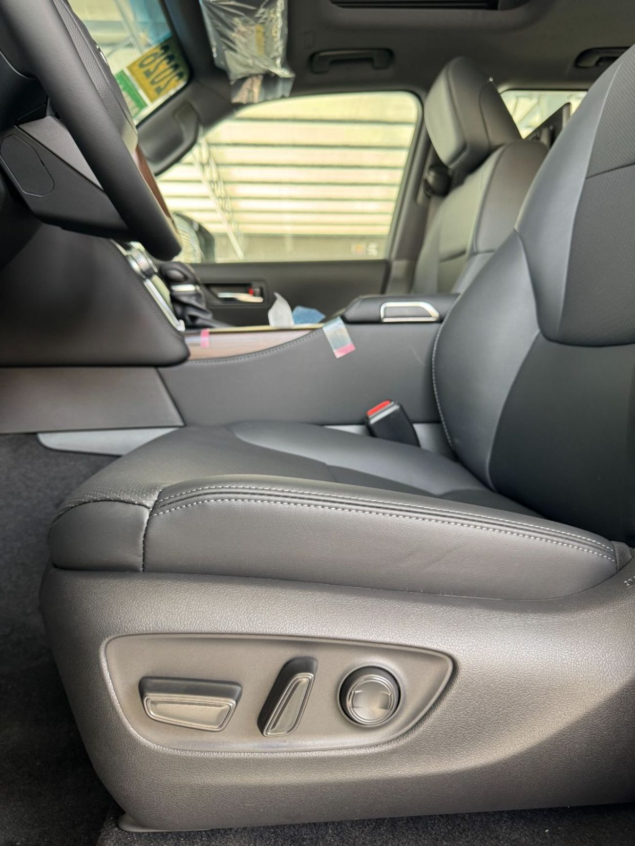 Toyota Land Cruiser 2026 GXR HIGH 4.0 V6 ** EXPORT ONLY **التصدير فقط خارج الخليج***