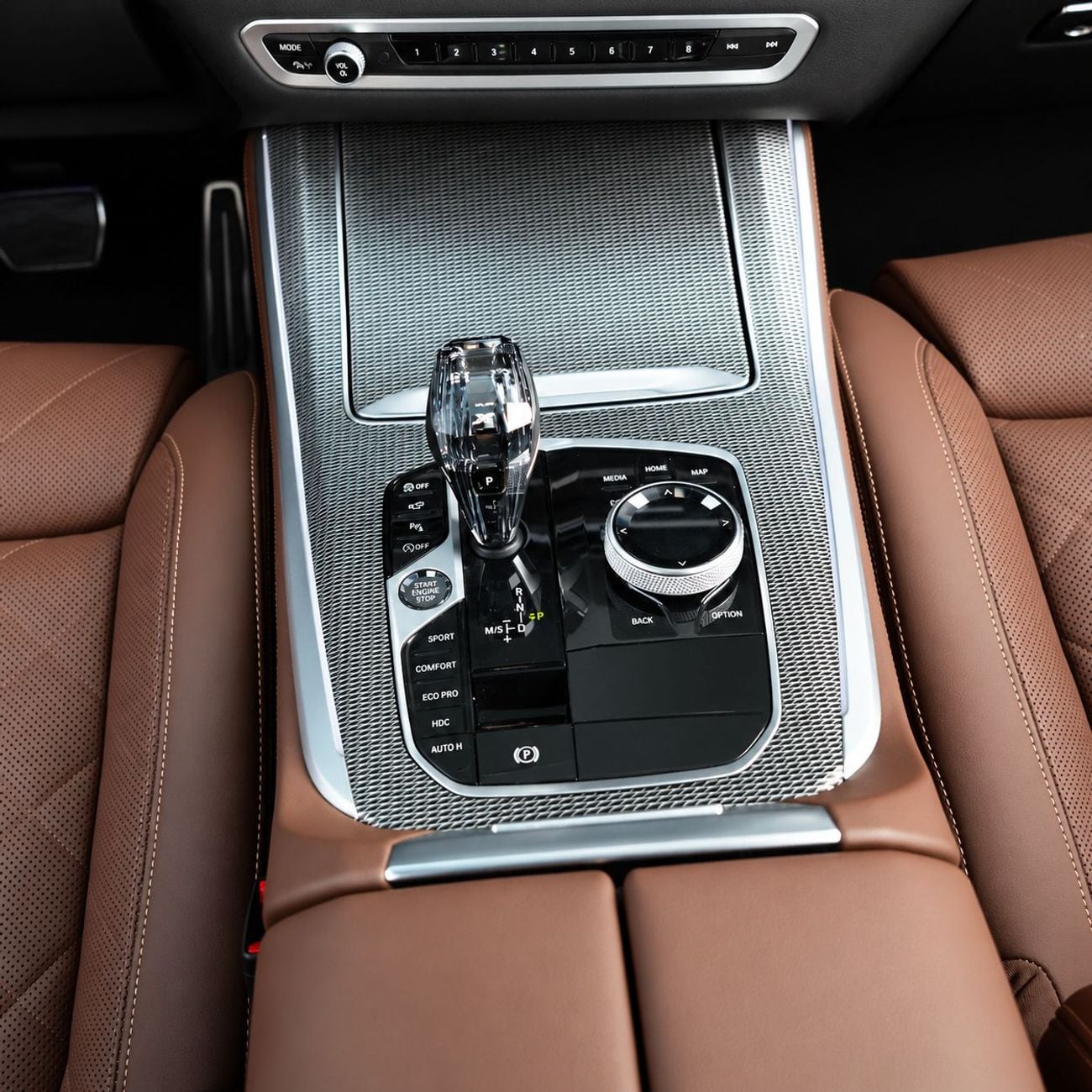 BMW X5 40i M SPORT AED 4,215 P.M • 0% Downpayment • X5 xDrive40i M Sport • Agency Warranty and Service Contract