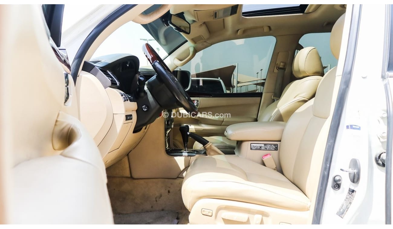 Lexus LX 570 LX570 Full Option White 2008 In Excellent Condition