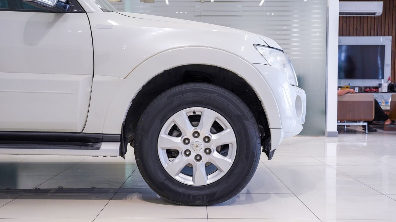 ميتسوبيشي باجيرو