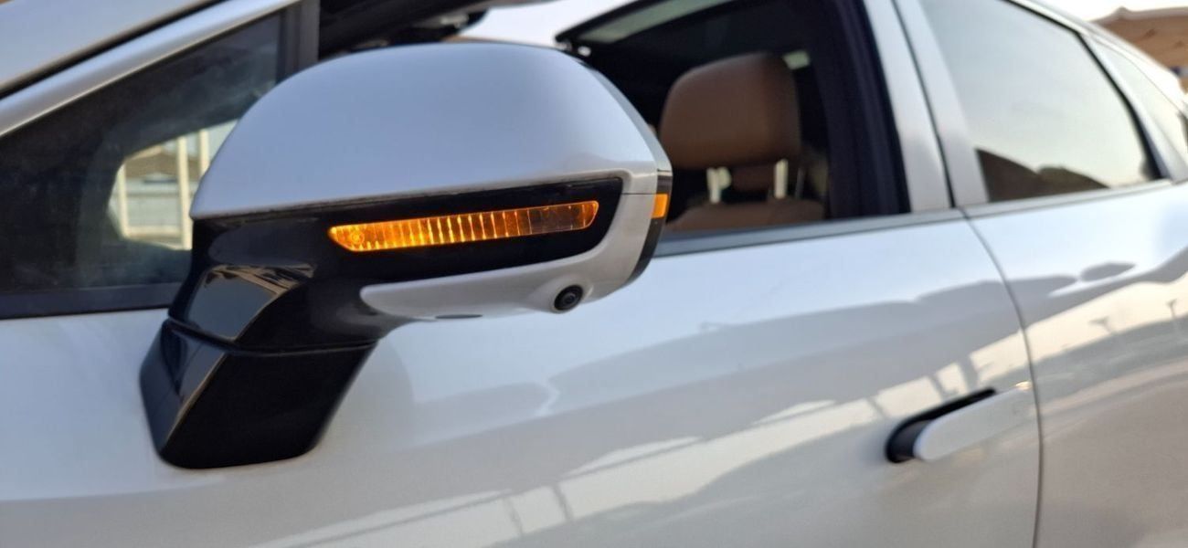 BYD Song L BYD Song L DMi Plug-in Hybrid / 112klm EV