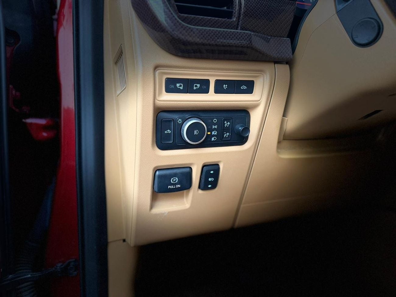 Ford F-150 LARIAT