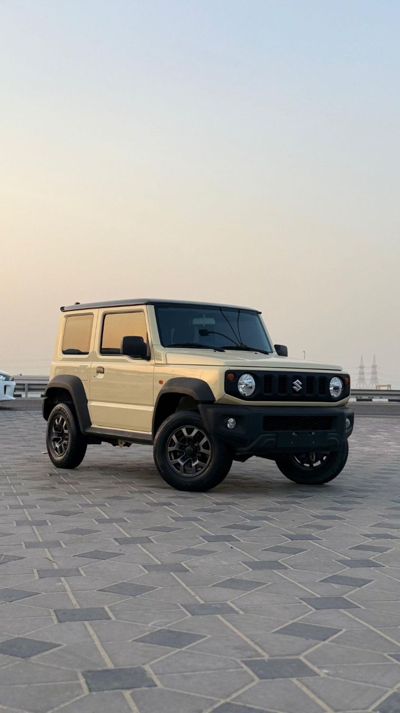 سوزوكي جيمني 1.5L GL (M/T)