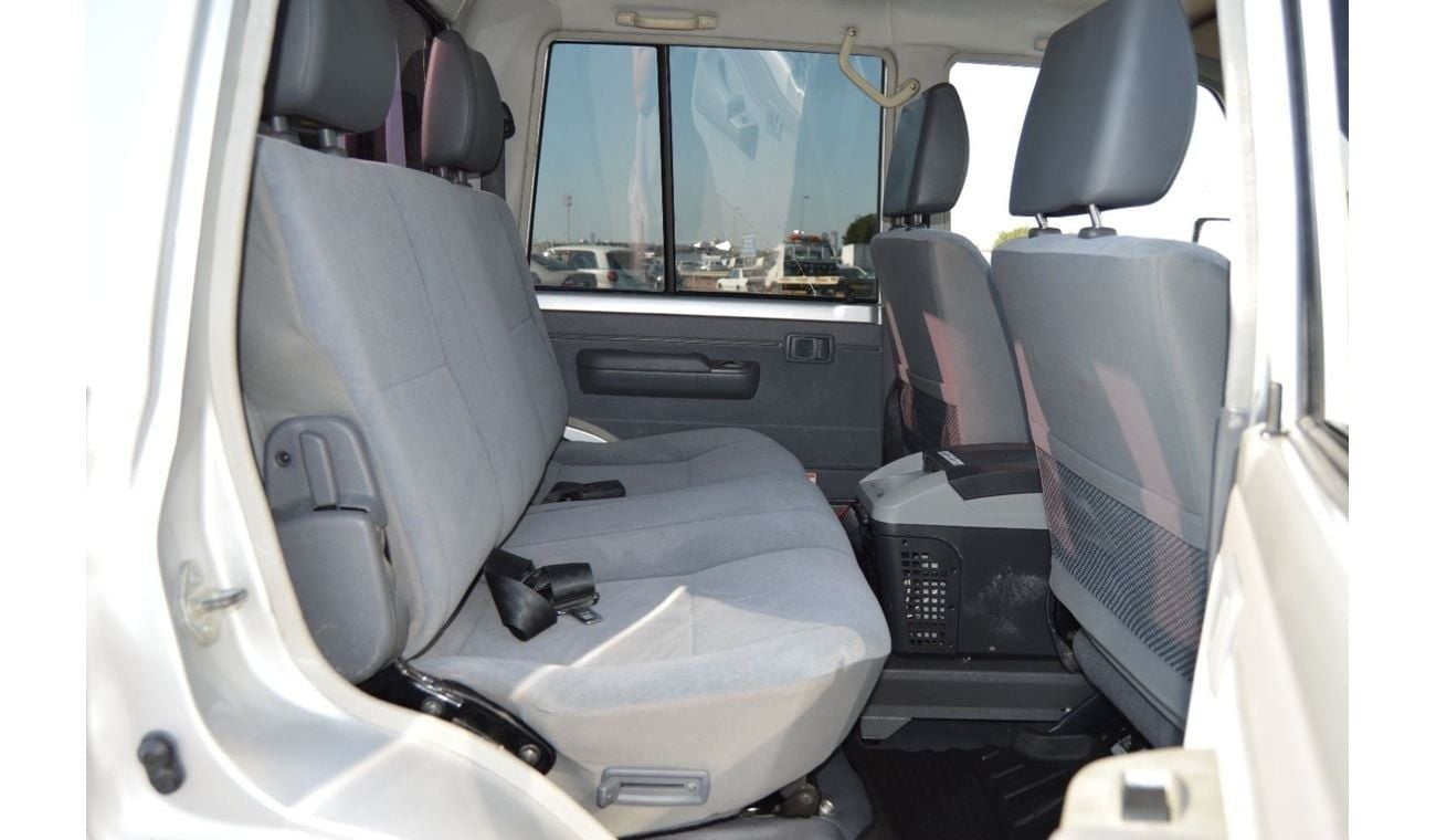 Toyota Land Cruiser Pick Up Double cabin