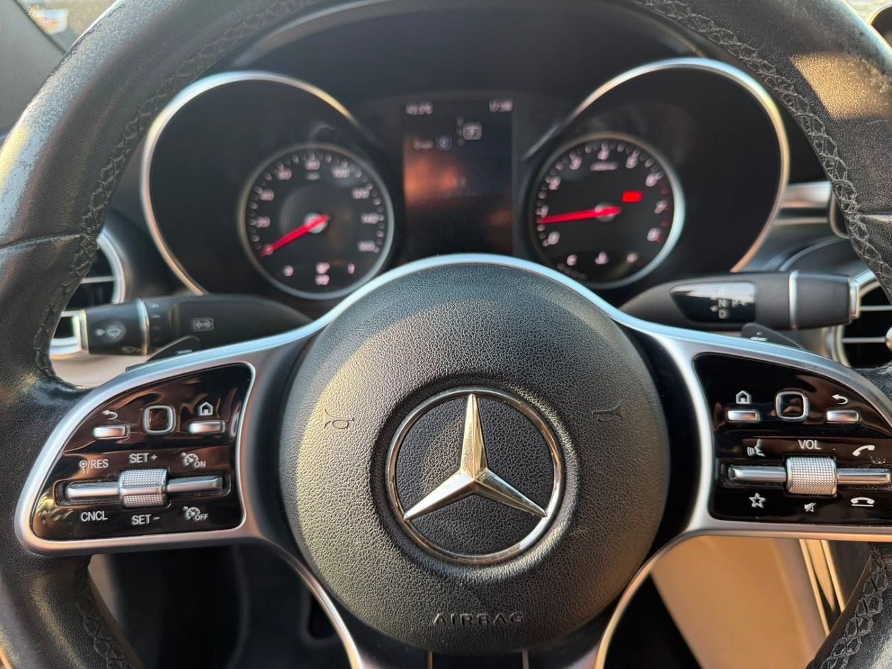 Mercedes Benz C300 STD (NON GCC)
