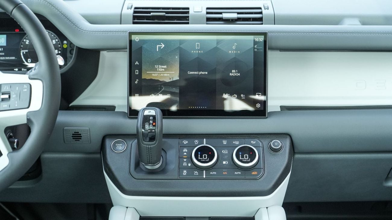 Land Rover Defender P400 110 X-Dynamic HSE 3.0L (7 Seater) 2025 MY EXPORT PRICE