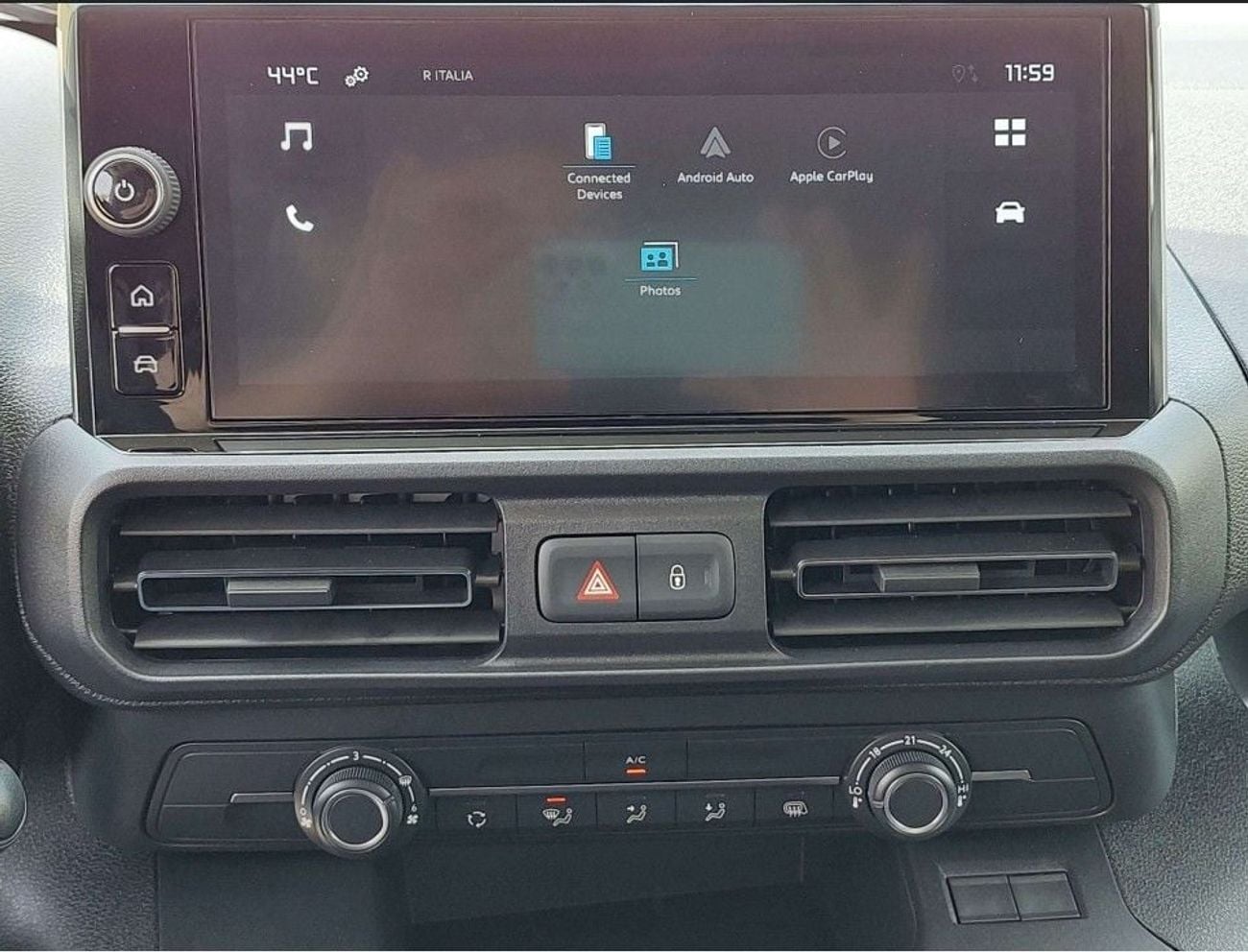 Citroen Berlingo Citroën Berlingo 650 kg 1.6L – 1.6L Minivan (FWD, 4 Doors)