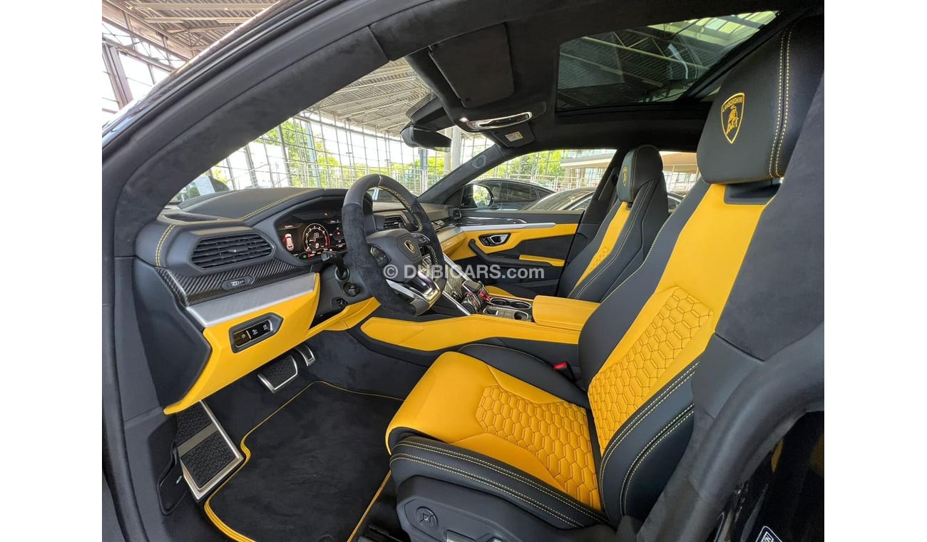 New Urus *Carbon Package*Style Package* Premium Soundsystem