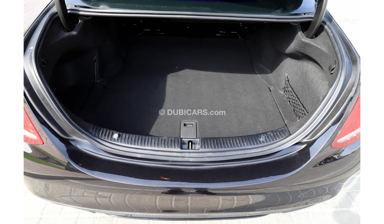 مرسيدس بنز C 200 W205