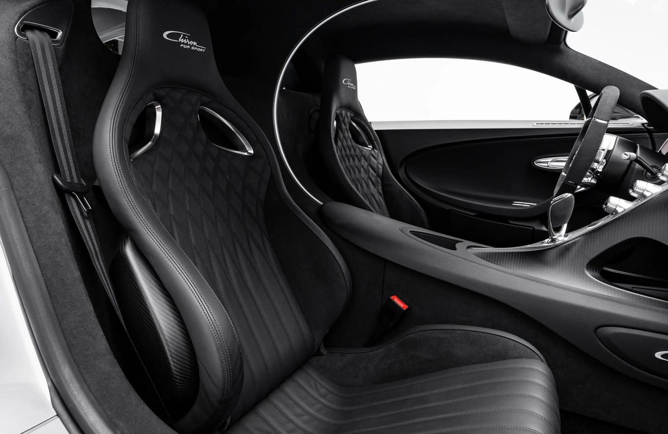 بوغاتي شيرون 8.0L W16 Quad-Turbo Engine | Warranty