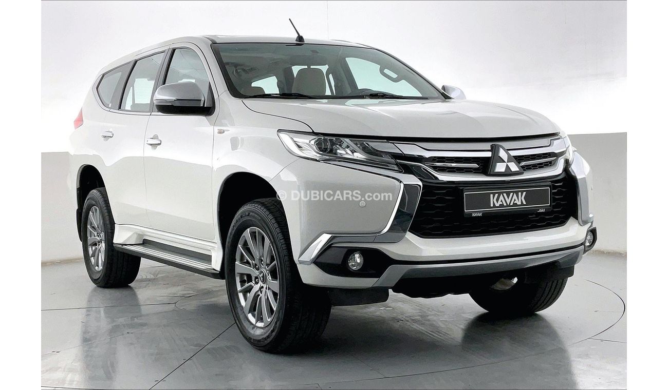 ميتسوبيشي مونتيرو GLS Mid | سنة ضمان مجانية | 0 دفعة أولى | سياسة الإعادة بعد 7 أيام