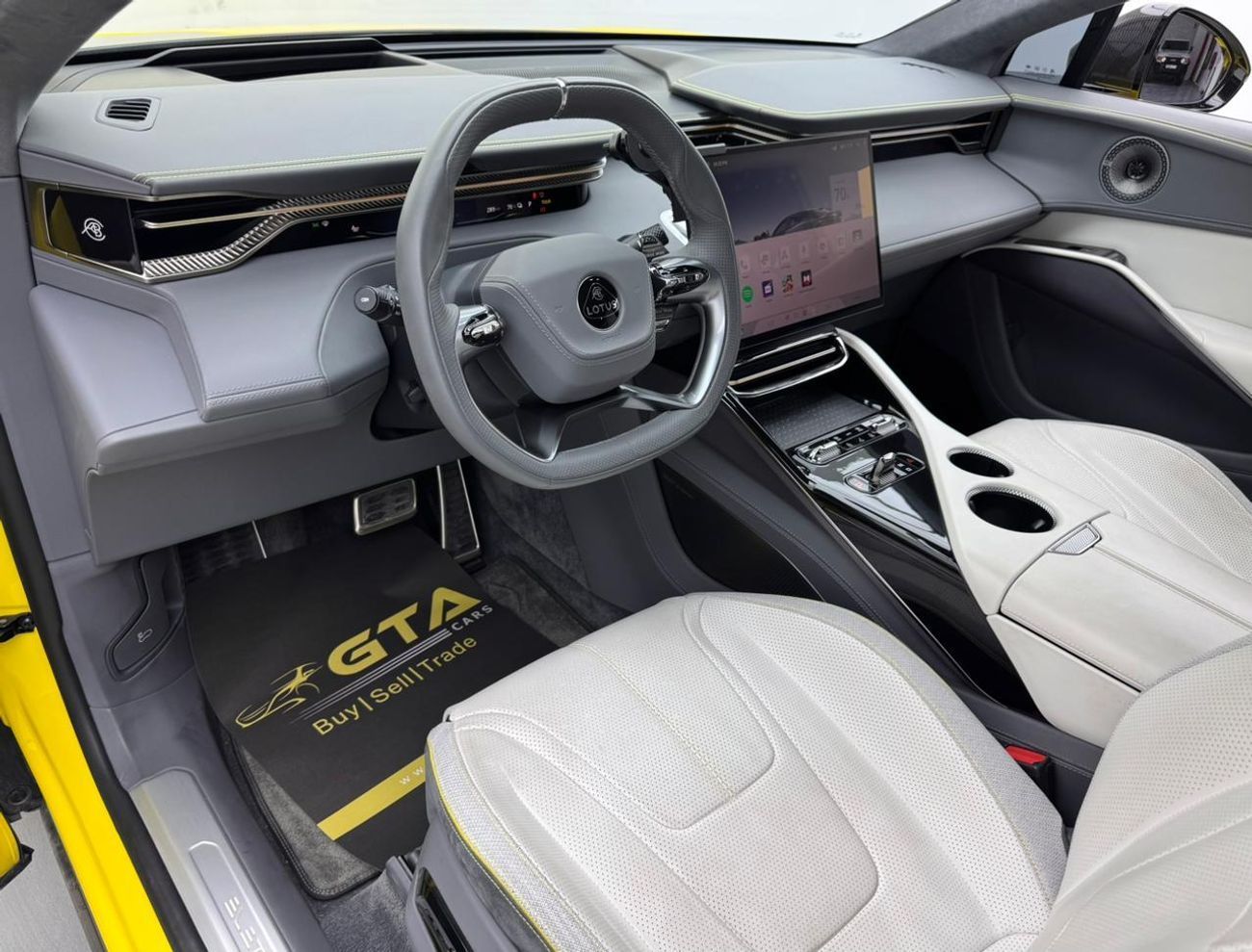 Lotus Eletre 2024 Lotus Eletre R, 2029 Lotus Warranty, 2028 Lotus Service Pack, Full Lotus Service History, GCC