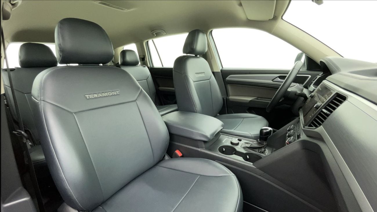 Volkswagen Teramont 3.6L 2023 | 0 DP | 1176/Month | 30 Day Return | Service History