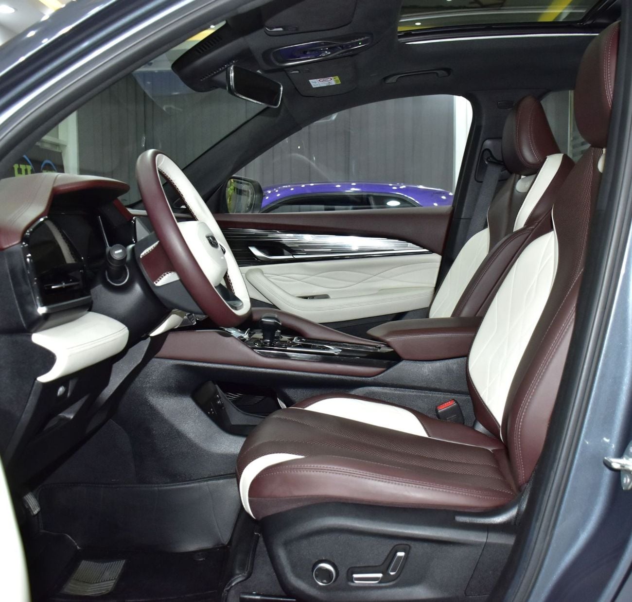 Geely Monjaro EXCELLENT DEAL for our Geely Monjaro 4WD ( 2025 Model ) in Grey Color GCC Specs